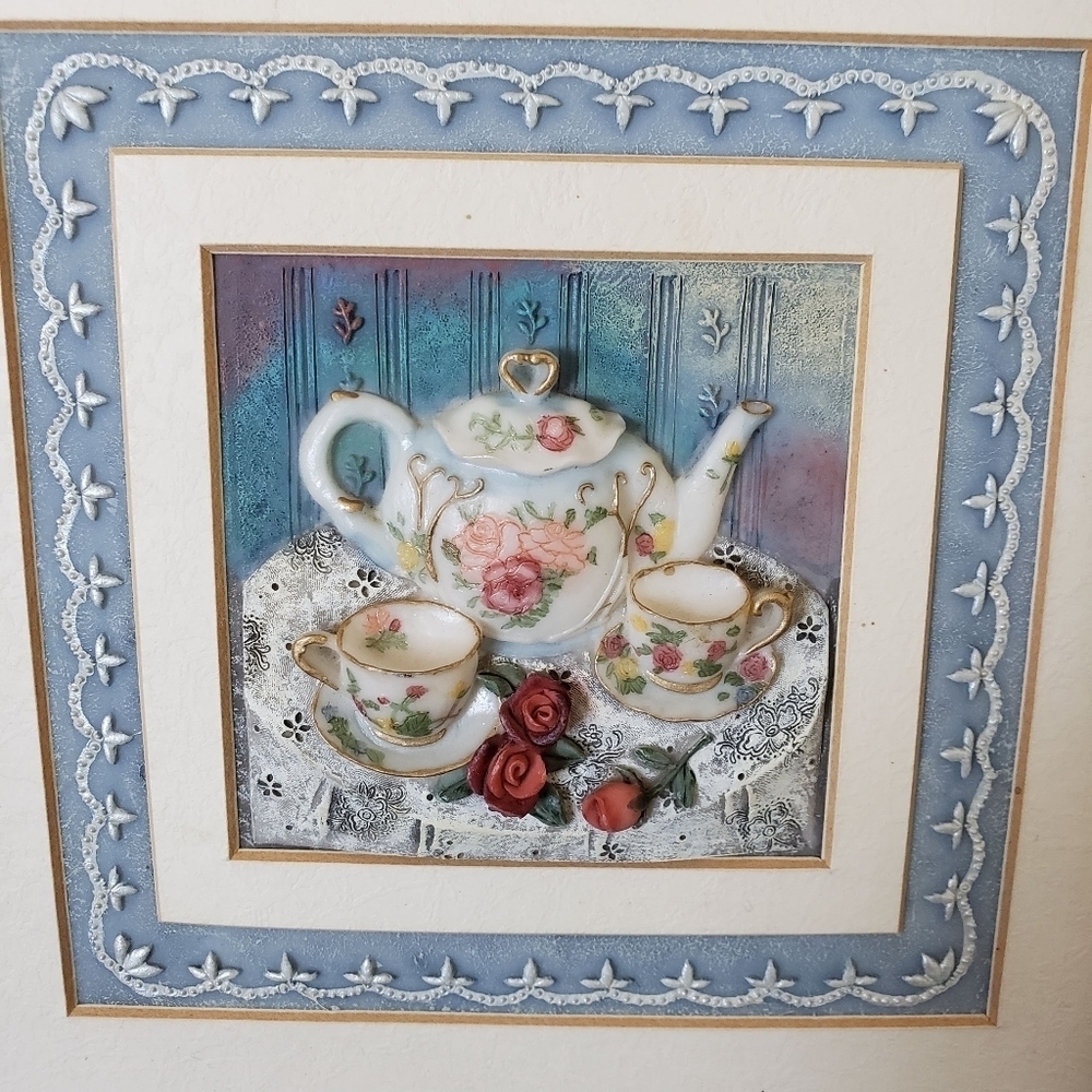 Vintage Tea Pot Victorian Frame Cherry Red Brown Blue Rose 3D Ceramic Resin - Picture 5 of 7